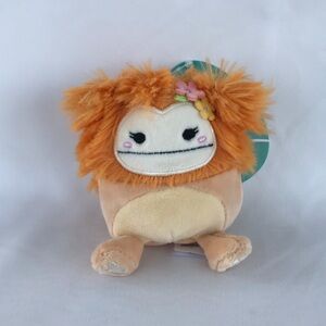 Shasta the Orange Bigfoot Squishmallows Clip 3” NWT
